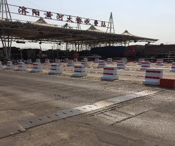 水泥墩行业实力厂家选购参考：山东开创交通设施有限公司产品价格与交付核心能力解析